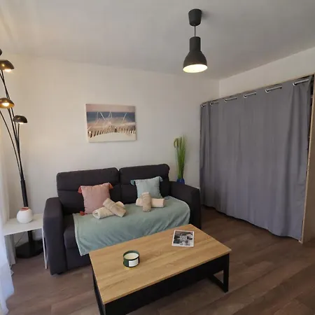 דירה Coeur De Juan - Studio, 4p, Pk, Ac, Centre & *